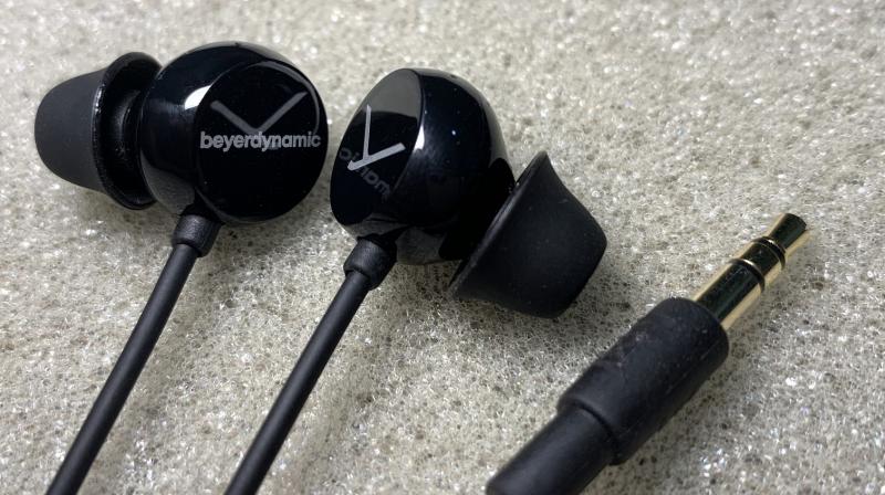The beyerdynamic Beat BYRD, introduced at IFA 2018 boasts the brands new Y signet.