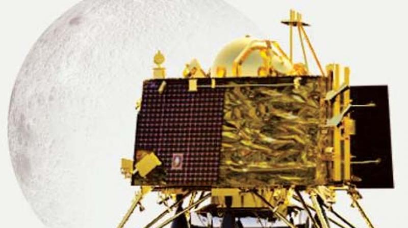 Vikram, the lander (left) holds rover Pragyan in its belly