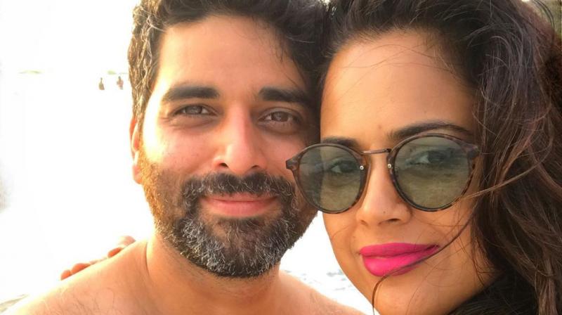 Sameera Reddy and Akshai Varde blessed with baby girl; the actor shares first glimpse