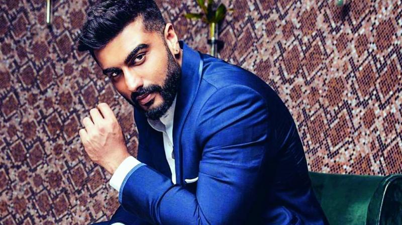 Arjun Kapoor takes to beach cleaning