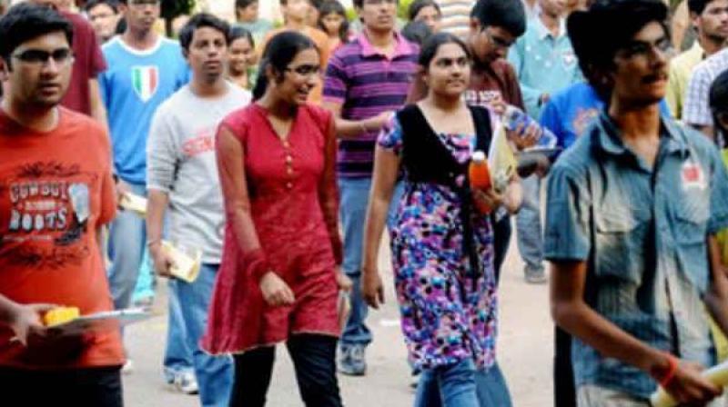 Hyderabad: NIT students begin journey back home