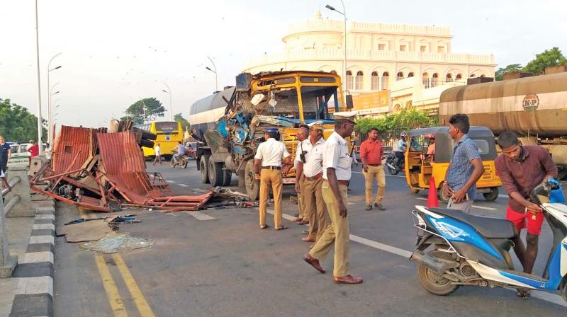 Traffic on Kamarajar Salai came to a standstill for over an hour after two trucks collided on Thursday  morning.   Image: DC