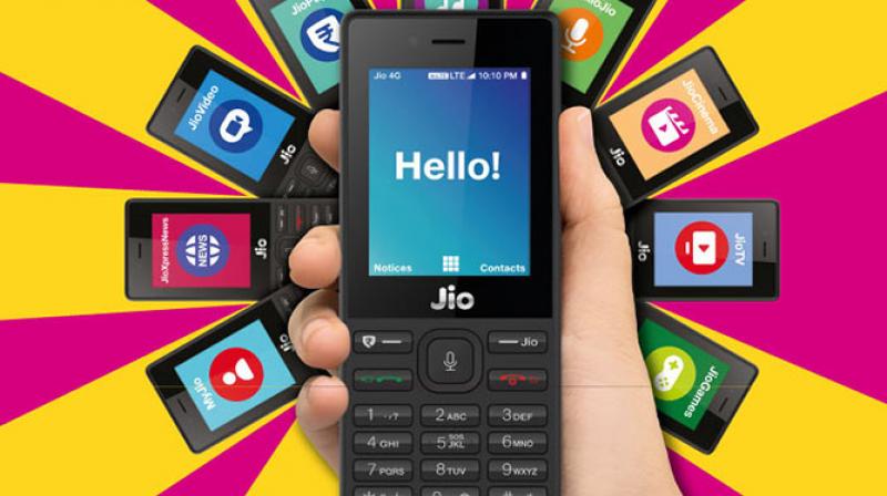 Googles virtual assistant for JioPhone will be available both in English and Hindi.