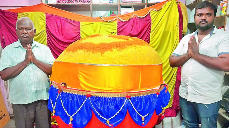 Khairatabad set to honour Ganesha with 750 kg laddu