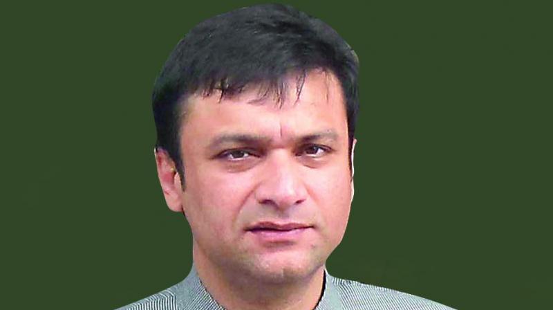 Akbaruddin Owaisi to land in city today from london