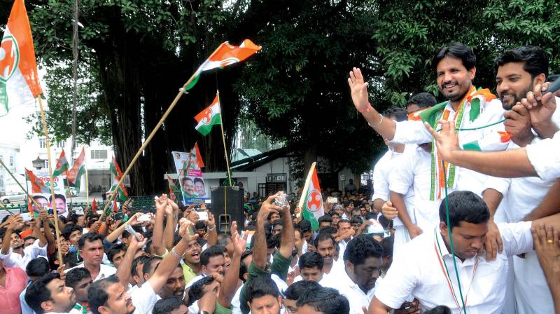 All India Youth Congress president Amrinder Singh Raja Brar greets Youth Congress workers who had gathered to lay siege to the secretariat in protest against LDF governments one year in office, in Thiruvananthapuram on Thursday.  (Photo: A.V. MUZAFAR)