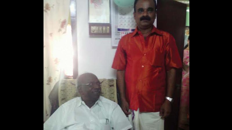M.M. Mani with Mundakal Vijayan