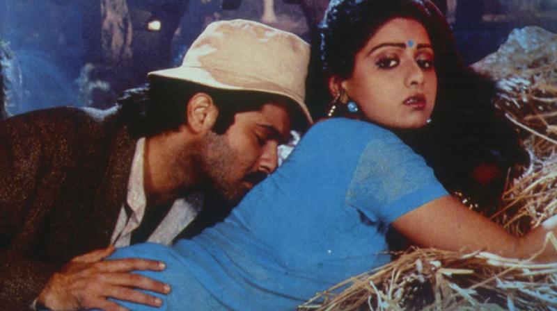 Anil Kapoor and Sridevi in a still from the hit song Kate Nahin Kat Te. Kapoors invisible act and Sridevis sexy, killer moves in this song were the greatest highlights of the