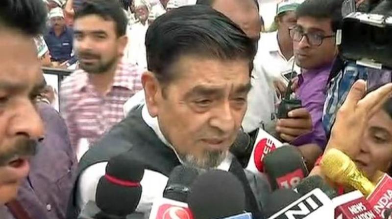 When reporters saw Tytler leaving the stage, then they questioned him whether he was asked to leave as one of the mottos of the programme was communal harmony. (Photo: ANI | Twitter)