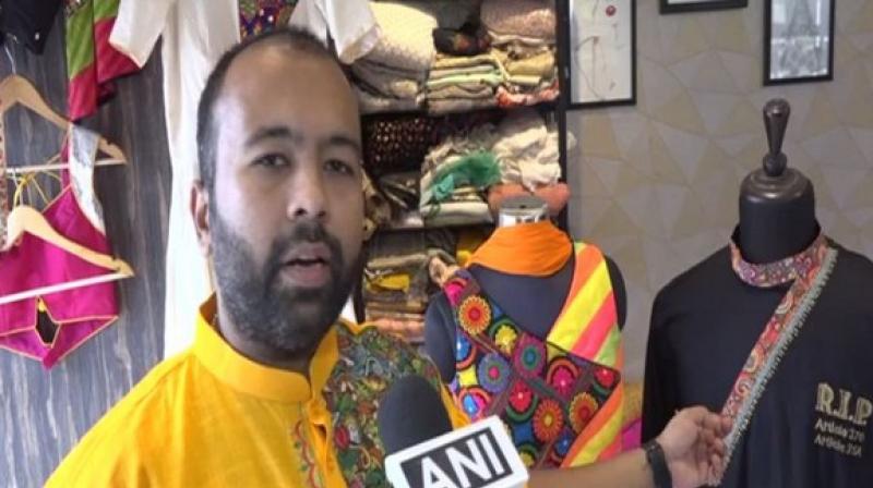 Tailor inspired by Kashmir for Navratri dresses
