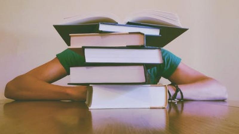 College grades influenced by sleep cycle