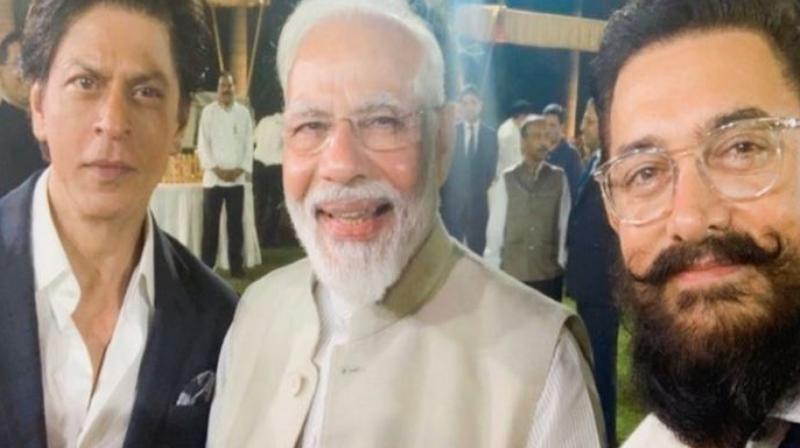 Shah Rukh, Aamir appreciate PM Modi for popularising Gandhi\s ideology via cinema