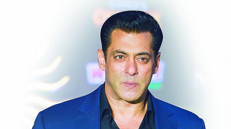 Salman Khan back to playing â€˜good copâ€™