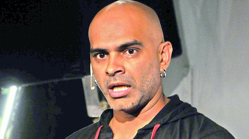 Raghu Ram sharing speaking at the event