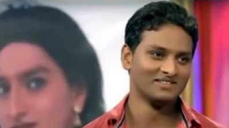 Jabardasth actor A Vinod  assaulted in land row
