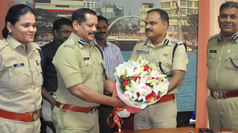 IG Vijay Sakhare takes charge as Kochi commissioner