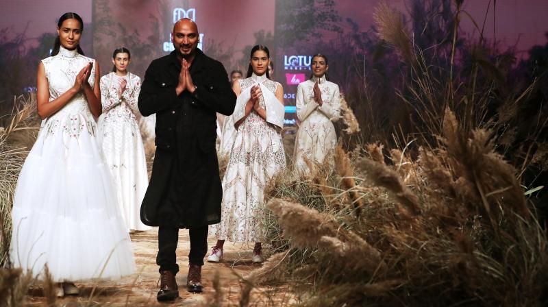 Designer Samant Chauhan creates magic with his dreamy collection