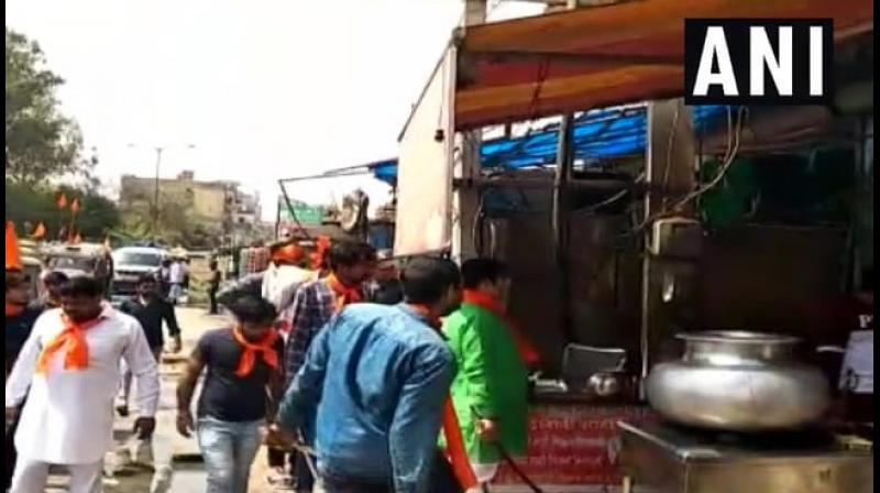 2 Hindu Sena members arrested for shutting meat shops during Navratri