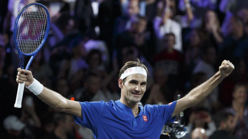Roger Federer beats Nick Kyrgios to put Europe ahead in Laver Cup