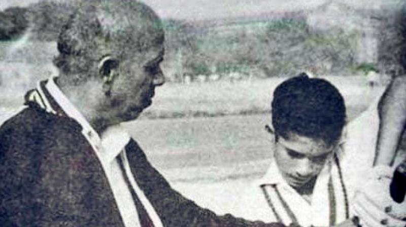 Tendulkar pays homage to coach Ramakant Achrekar on Teachers\ Day