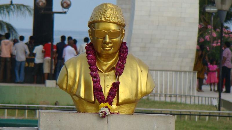 Image result for sasikala unveils MGR Statue