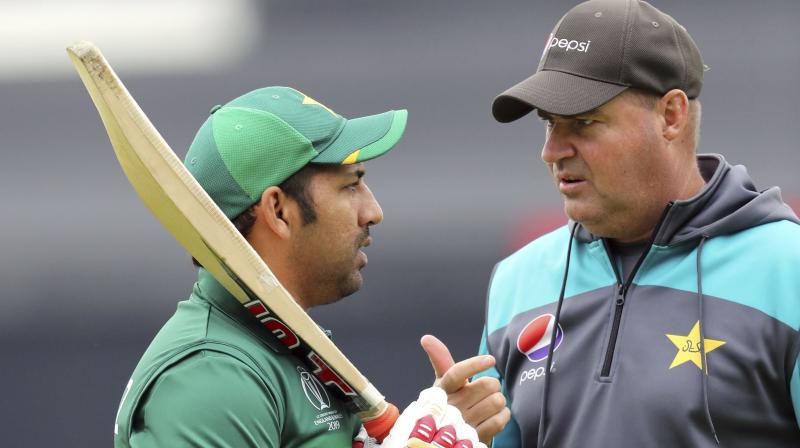 \Behaviour towards Sarfaraz after match against India \atrocious\, says Mickey Arthur