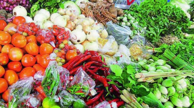 Nizamabad: Vegetable Prices zoom as mercury soars