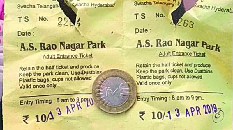 GHMC parks not accepting Rs 10 coins