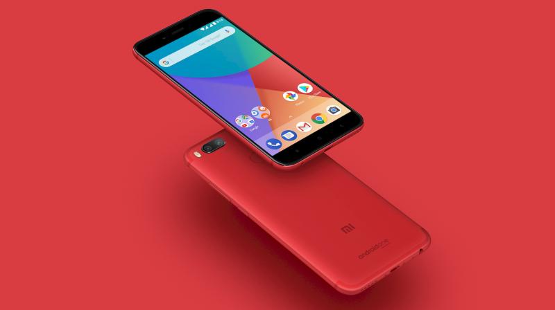 Xiaomi has simply given the black variant of the Mi A1 a coat of red paint on its rear panel.