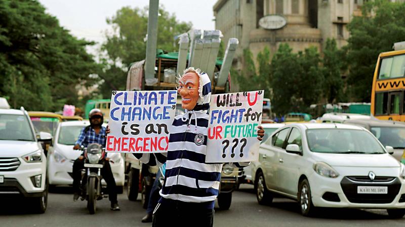 In Namma Bengaluru, citizens, many of whom were children participated in the strike for Climate Justice near Town Hall led by FFF, Jhatka.org and Extinction Rebellion (XR) organisations on Friday.