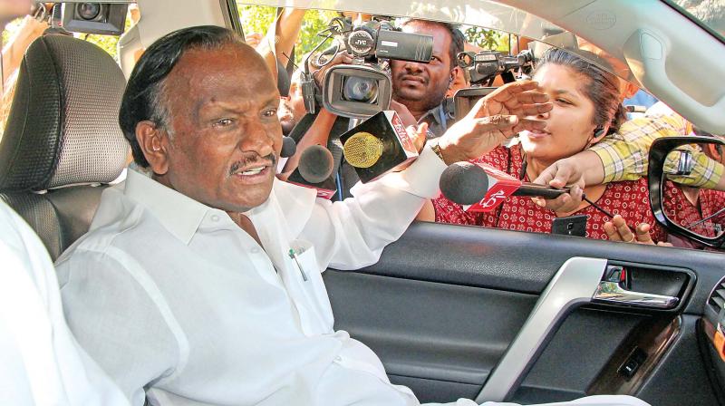 Karnataka government shores up numbers, 1 in, 7 more to go