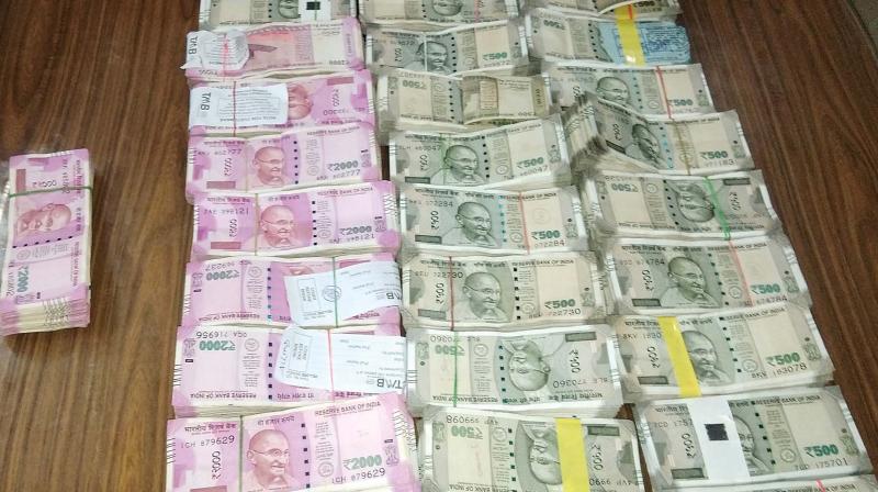 Ahead of Vellore poll, Rs 27 lakh  seized from DMK manâ€™s house