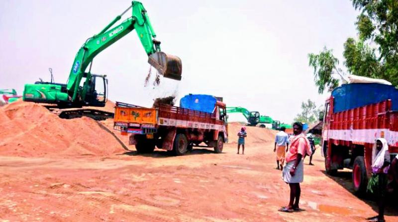 Ban on sand leaves labourers in tatters