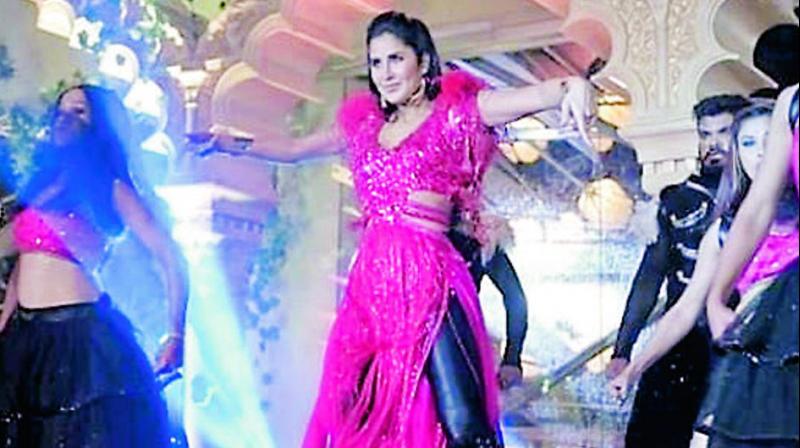 Katrina Kaif dances at the wedding
