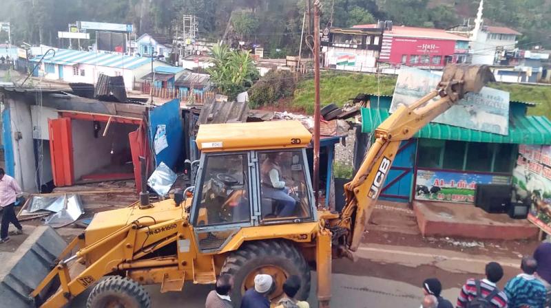 Coonoor: Encroachments on water sources demolished