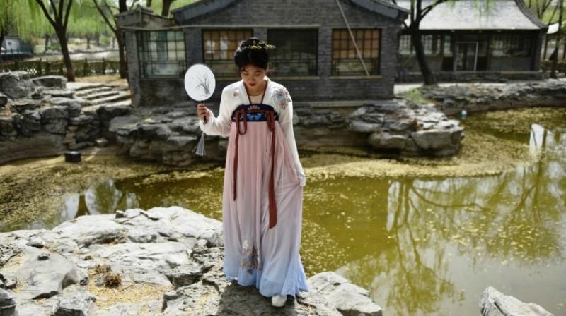 Ancient style, new fashion: China embraces western fashion