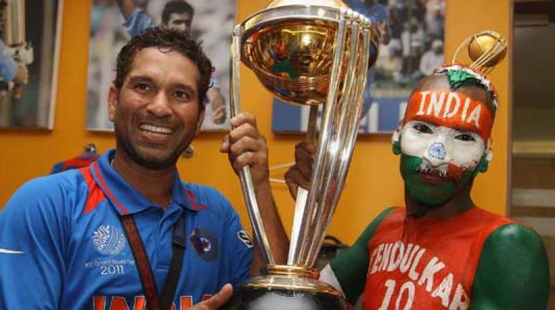 This is how Tendulkar\s fan Sudhir is rooting for India in CWC\19