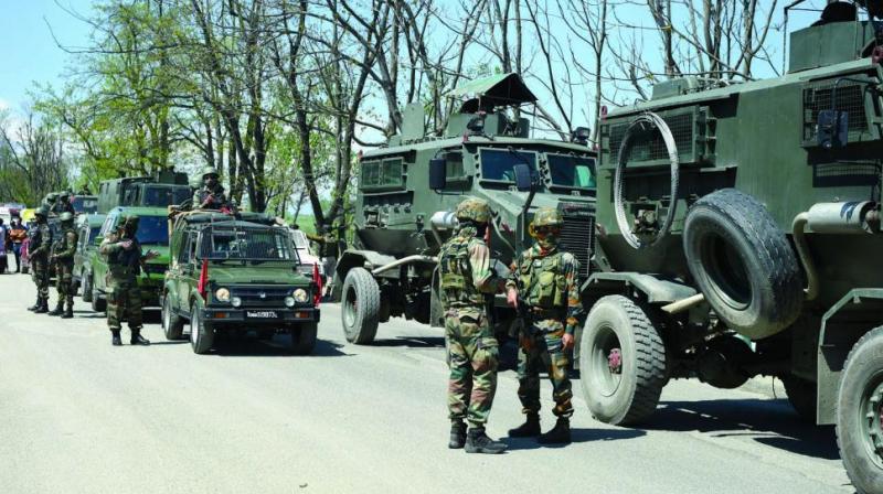 Additional troops moved to Kashmir anticipating tension; all states on high alert