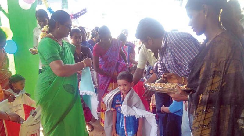 Royal welcome for kids to join govt schools in Namakkal
