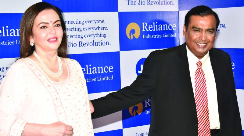 RIL unveils Rs 1.15 lakh crore stake sales