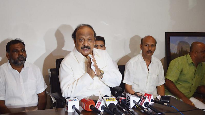 Former Minister Roshan Baig addressing the media at his Frazer Town home in Bengaluru on Wednesday. (Photo: DC)