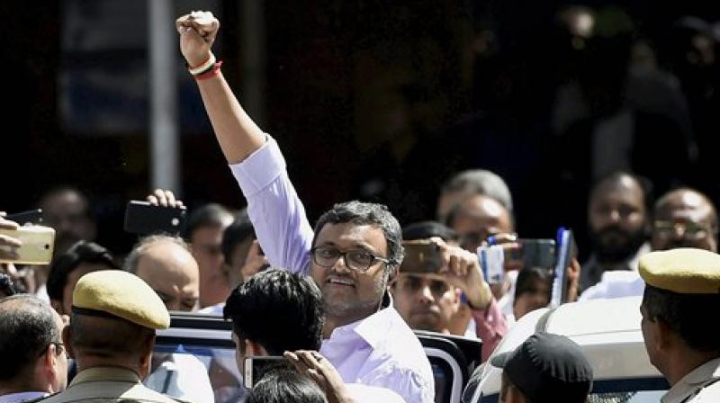Karti Chidambaram being produced by CBI in the INX Media case, at Patiala House Court in New Delhi. (Photo: PTI)