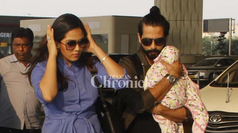 Did Karan Johar take a jibe on Kareena's parenting?