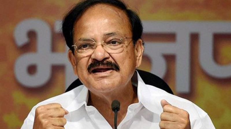 Naidu convened a meeting with the the Agriculture Minister, leaders of AP and Telangana and officials of Central and State Governments. (Photo: PTI)