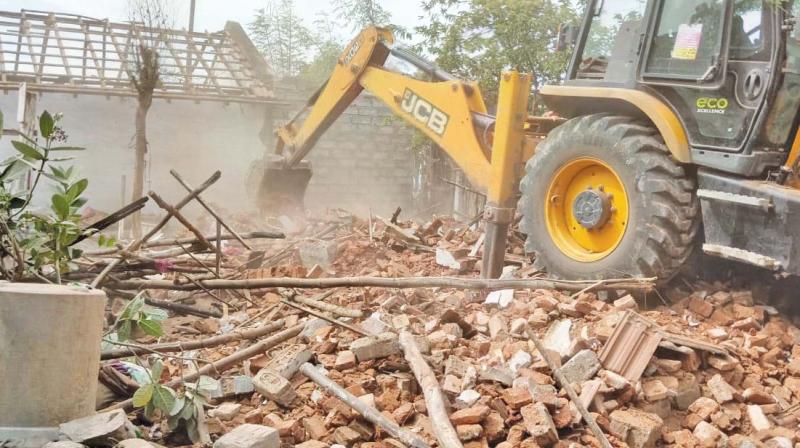 Eviction drive around Muthanankulam on cards