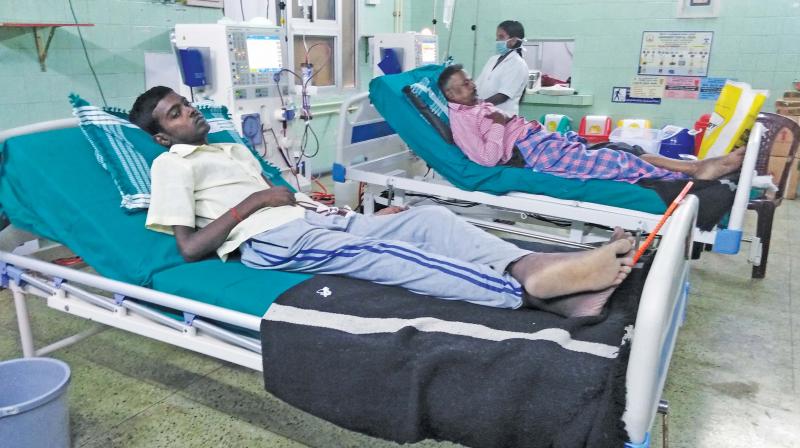 Krishnagiri: Lack of dialysis machine keeps patients on the waiting list