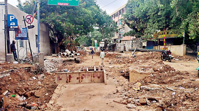 Bengaluru: Cottonpet Road may not reopen until year-end