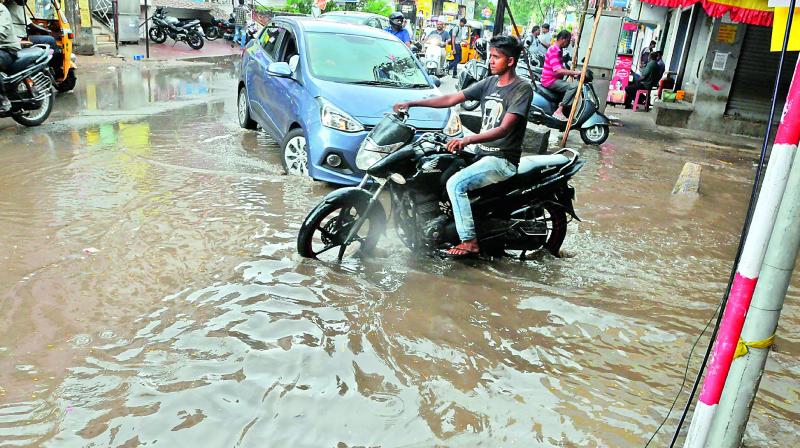 Hyderabad: 30 mins rain and life comes to a standstill