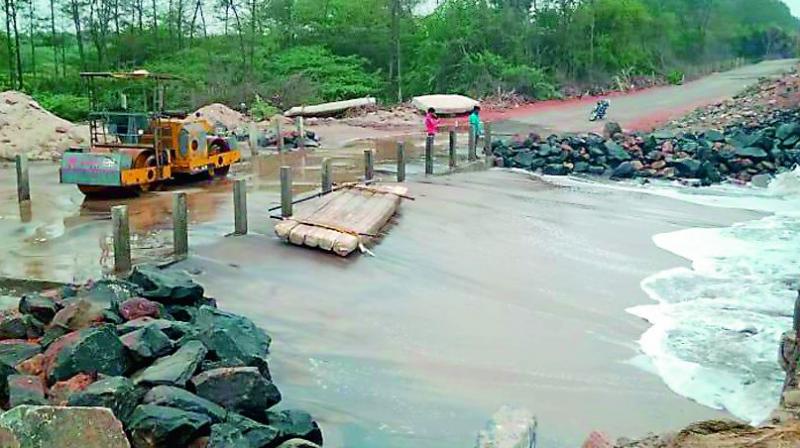 Kakinada: Causeway fails to impress residents