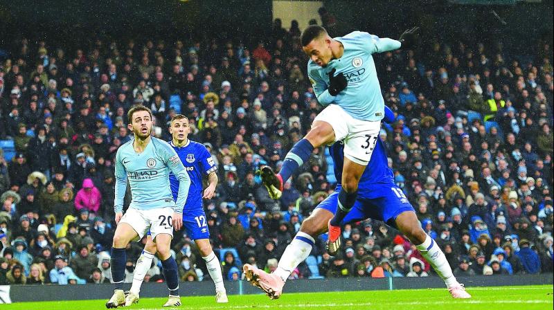 FA CUP: City overcomes Swansea 3-2, Wolverhampton edges out United 2-1